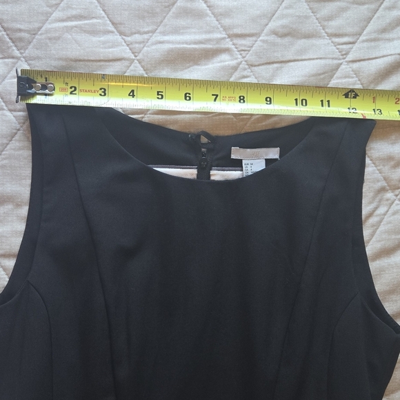 H&M Chic Black Professional Dress (2b) - Picture 4 of 10